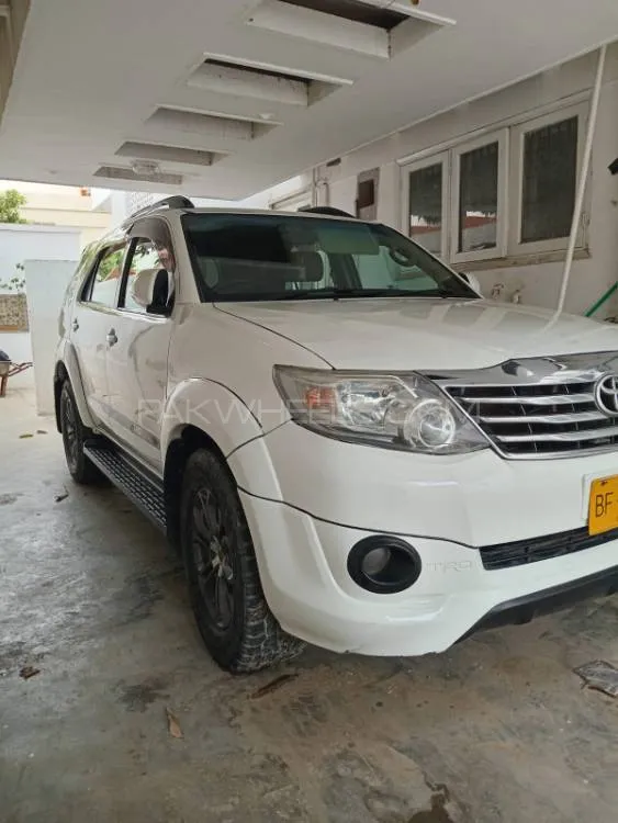 Toyota Fortuner 2014 for Sale in Karachi Image-1