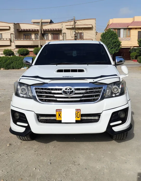 Toyota Hilux 2011 for Sale in Karachi Image-1
