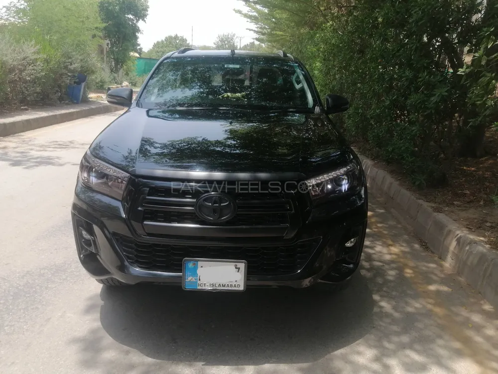 Toyota Hilux 2021 for Sale in Rawalpindi Image-1
