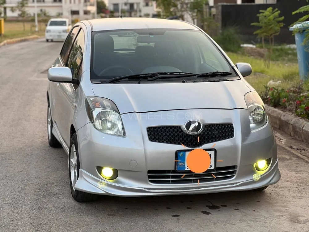 Toyota Vitz 2005 for Sale in Islamabad Image-1