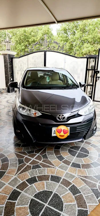 Toyota Yaris Sedan 2022 for Sale in Lahore Image-1