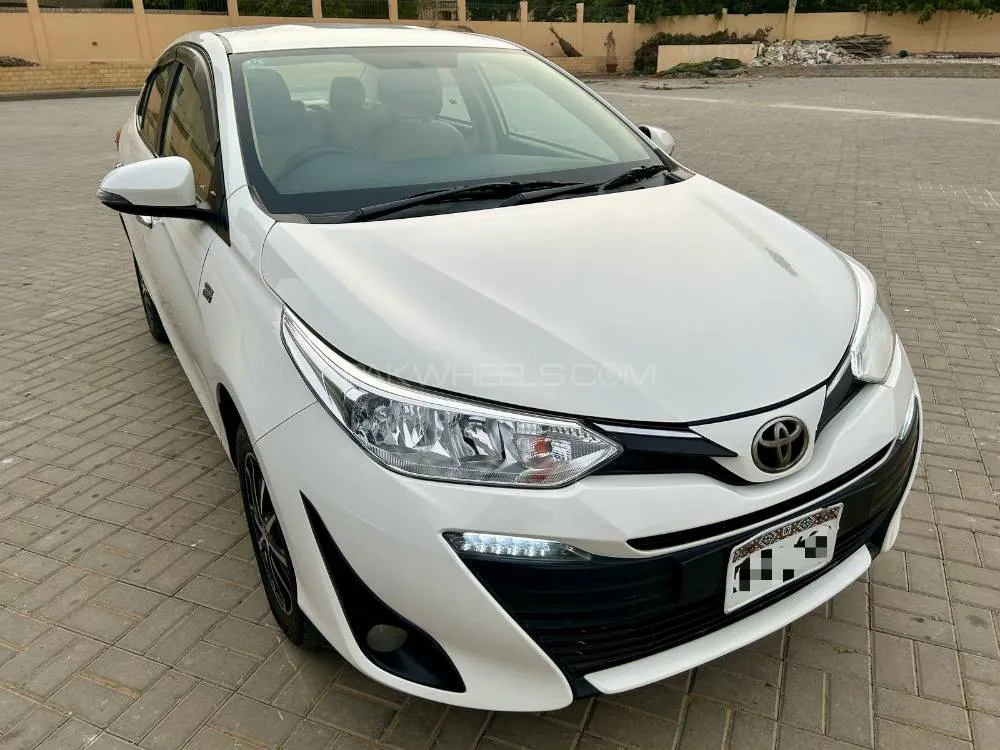 Toyota Yaris Sedan 2022 for Sale in Karachi Image-1