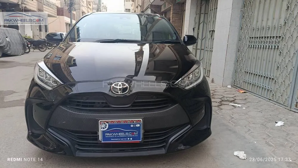 Toyota Yaris Hatchback 2021 for Sale in Karachi Image-1