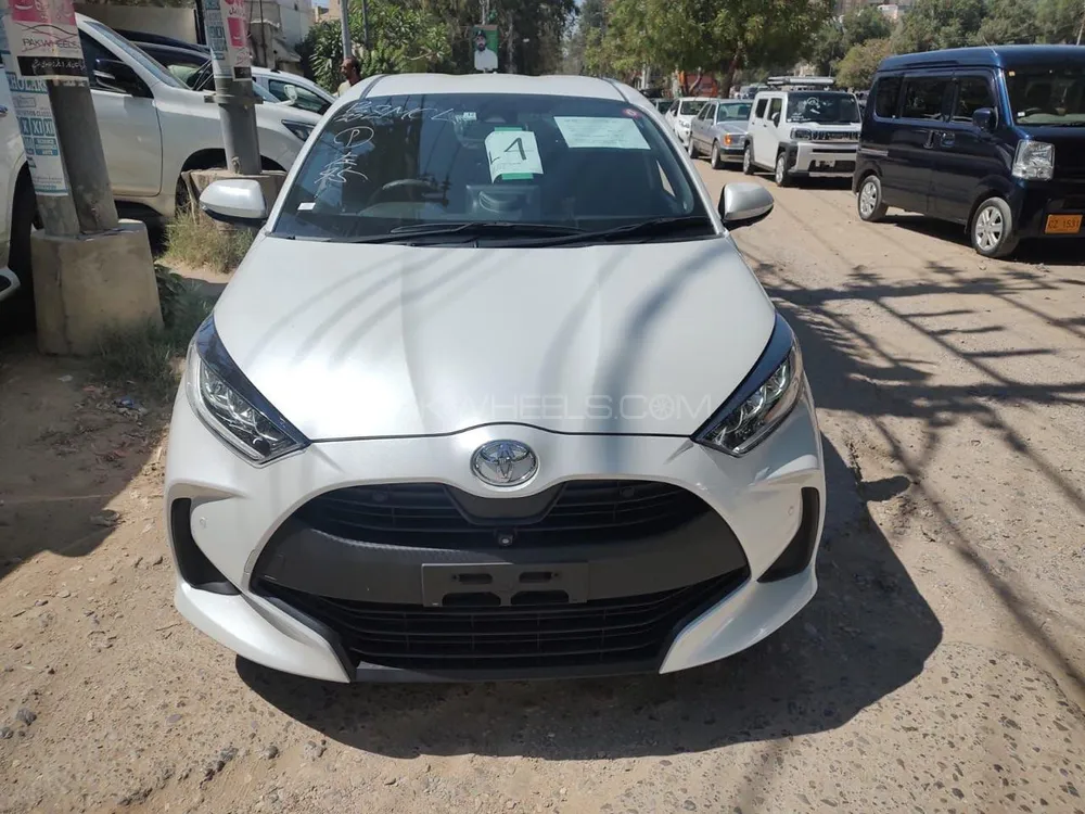 Toyota Yaris Hatchback 2021 for Sale in Peshawar Image-1