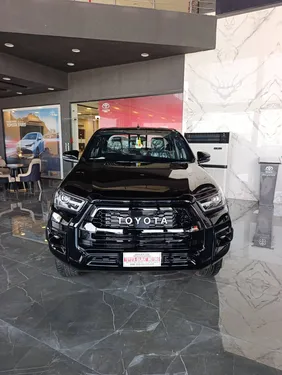 Toyota Hilux Revo GR-S 2025