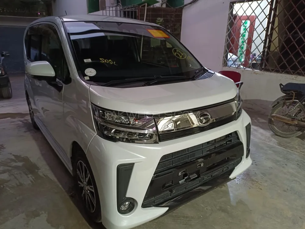 Daihatsu Move 2021 for Sale in Karachi Image-1
