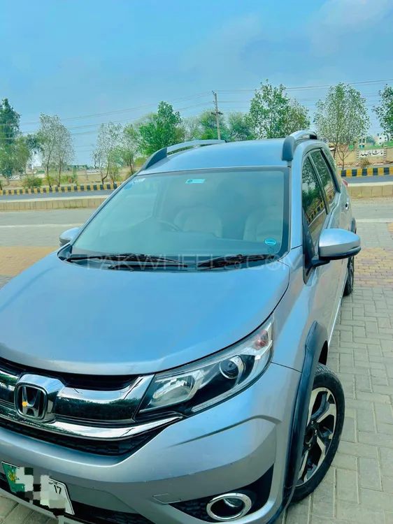 Honda BR-V 2017 for Sale in Lahore Image-1