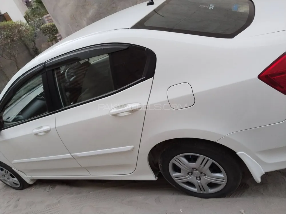 Honda City 2018 for Sale in Lahore Image-1