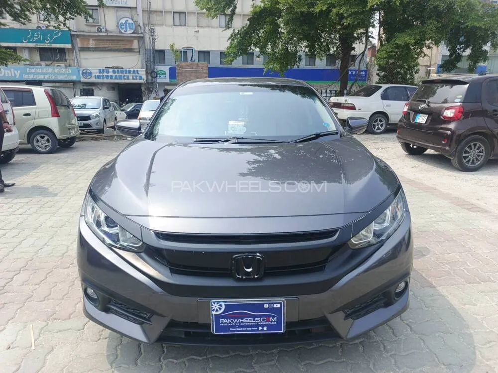 Honda Civic 2018 for Sale in Rawalpindi Image-1
