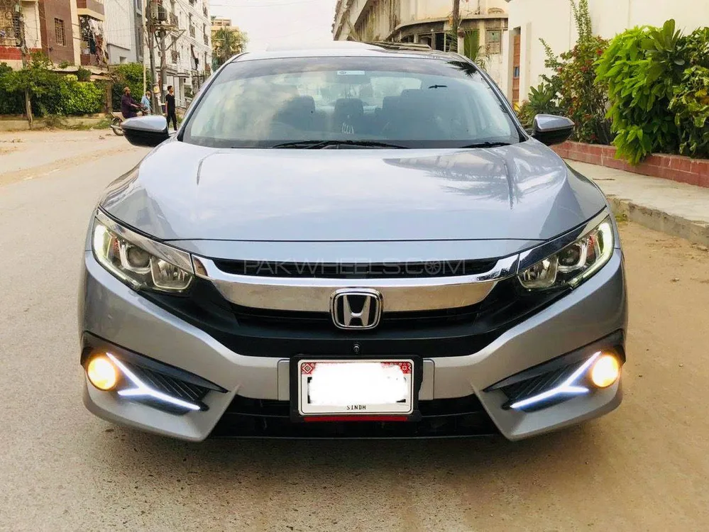 Honda Civic 2018 for Sale in Karachi Image-1