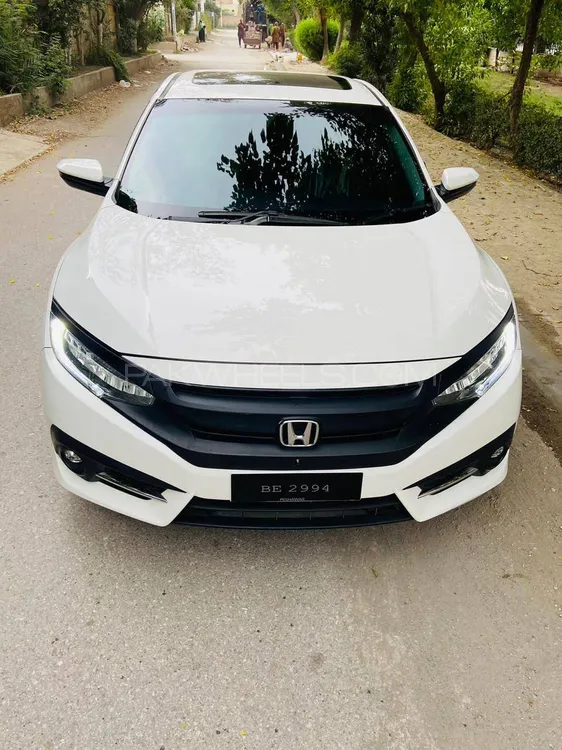 Honda Civic 2021 for Sale in Mardan Image-1