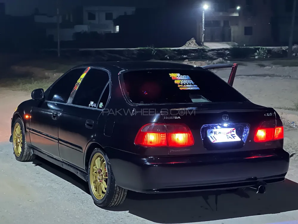 Honda Civic 1998 for Sale in Multan Image-1