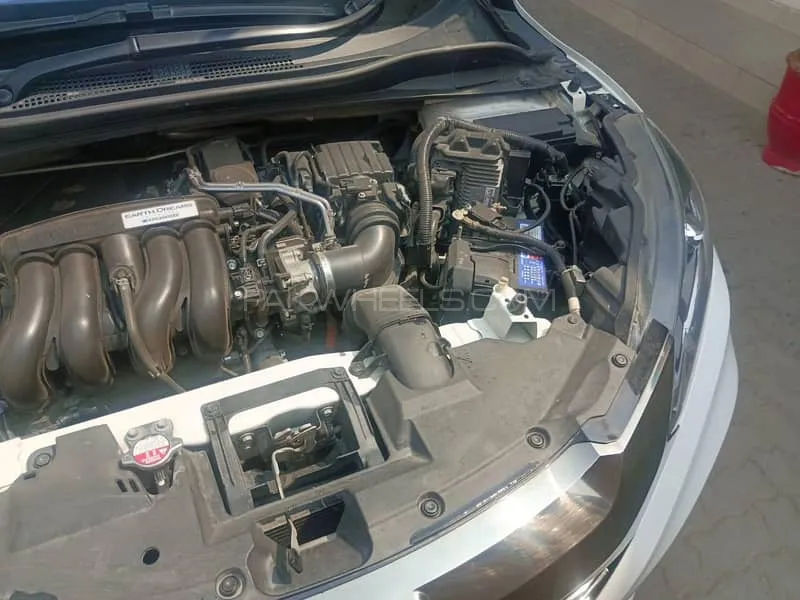 Honda Vezel 2017 for Sale in Gujrat Image-1