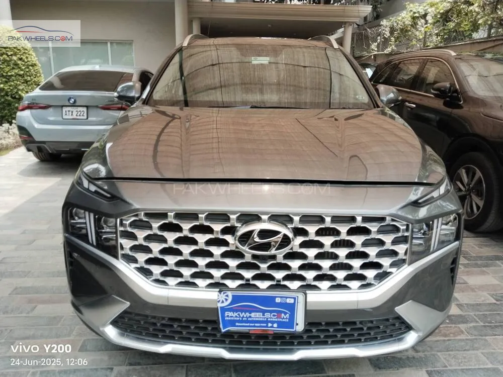 Hyundai Santa Fe 2023 for Sale in Lahore Image-1