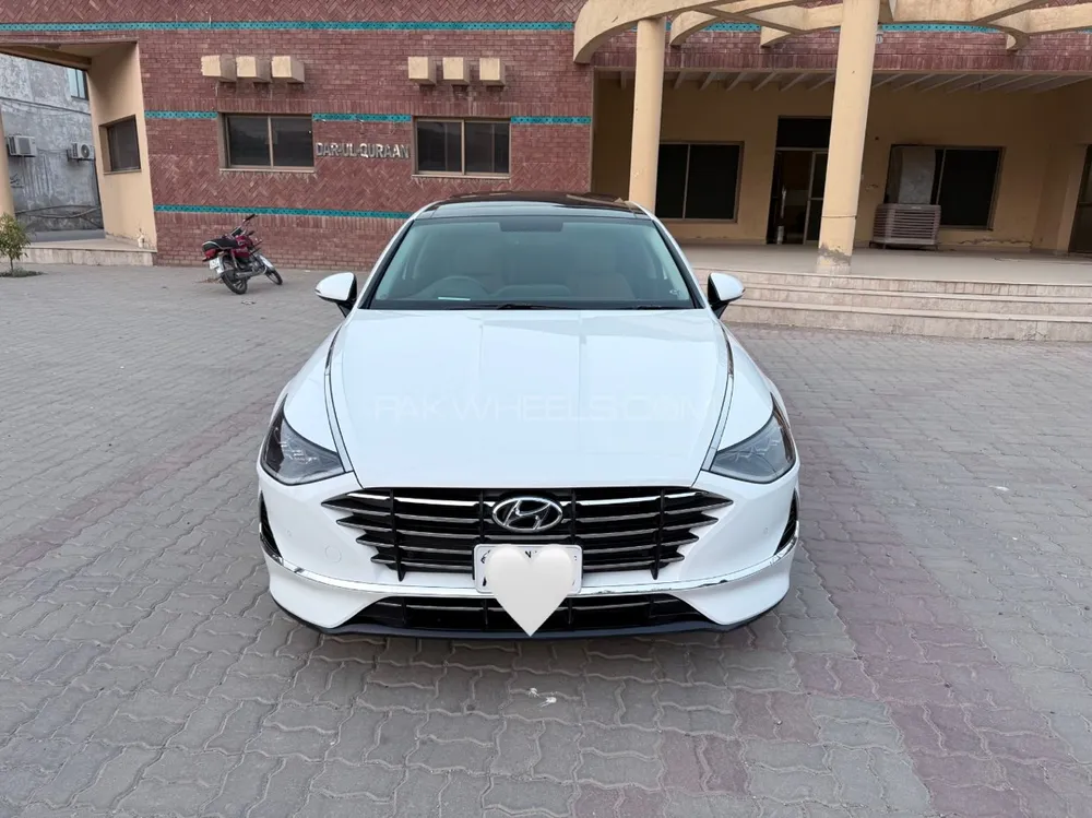 Hyundai Sonata 2023 for Sale in Multan Image-1