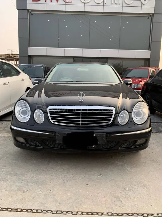 Mercedes Benz E Class 2005 for Sale in Islamabad Image-1