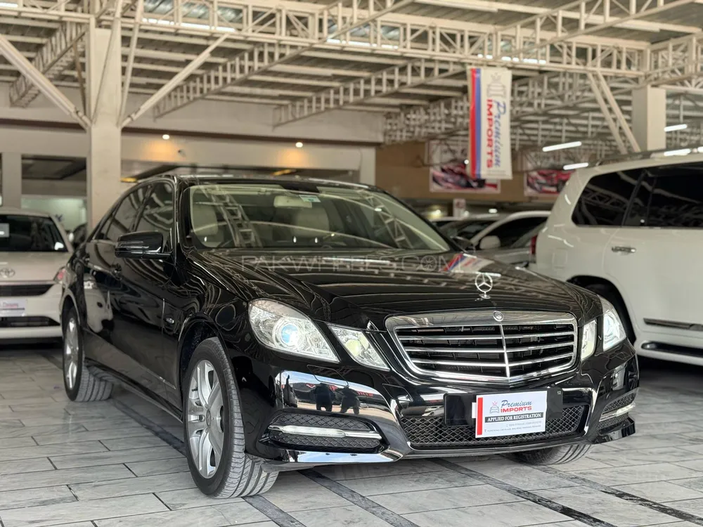 Mercedes Benz E Class 2012 for Sale in Peshawar Image-1