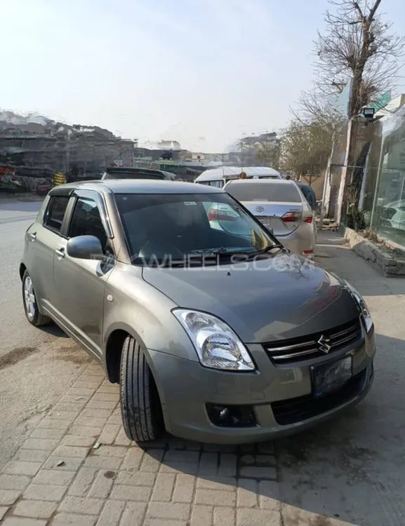 Suzuki Swift 2013 for Sale in Islamabad Image-1