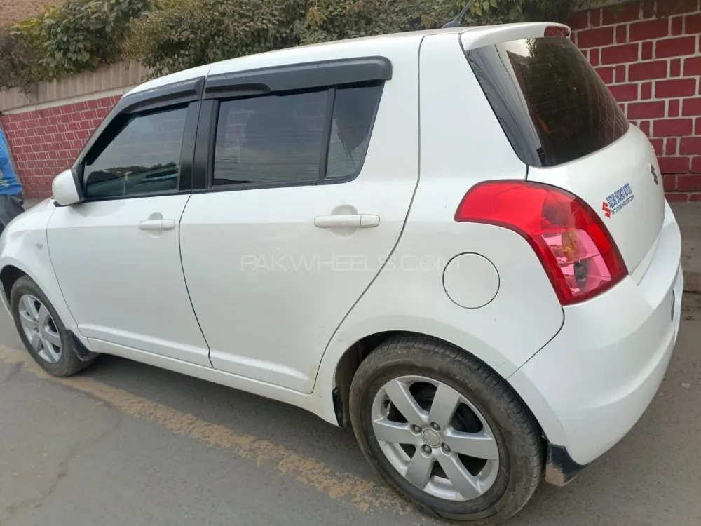 Suzuki Swift 2020 for Sale in Multan Image-1