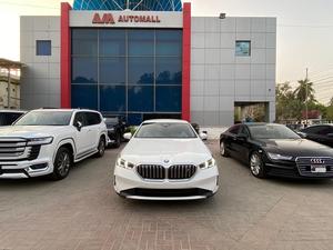 BMW i5 edrive40
Model: 2024
Zero Meter
Unregistered 

*Dewan Import
*Dewan Warranty

Calling and Visiting Hours

Monday to Saturday

11:00 AM to 7:00 PM