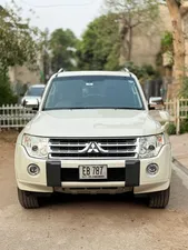 Mitsubishi Pajero 2010 for Sale