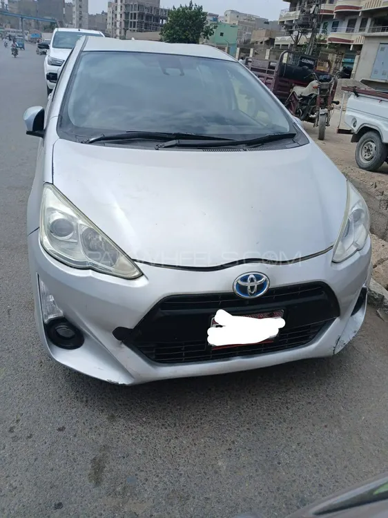 Toyota Aqua 2015 for Sale in Karachi Image-1