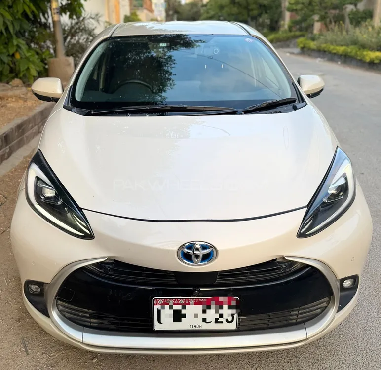 Toyota Aqua 2021 for Sale in Karachi Image-1