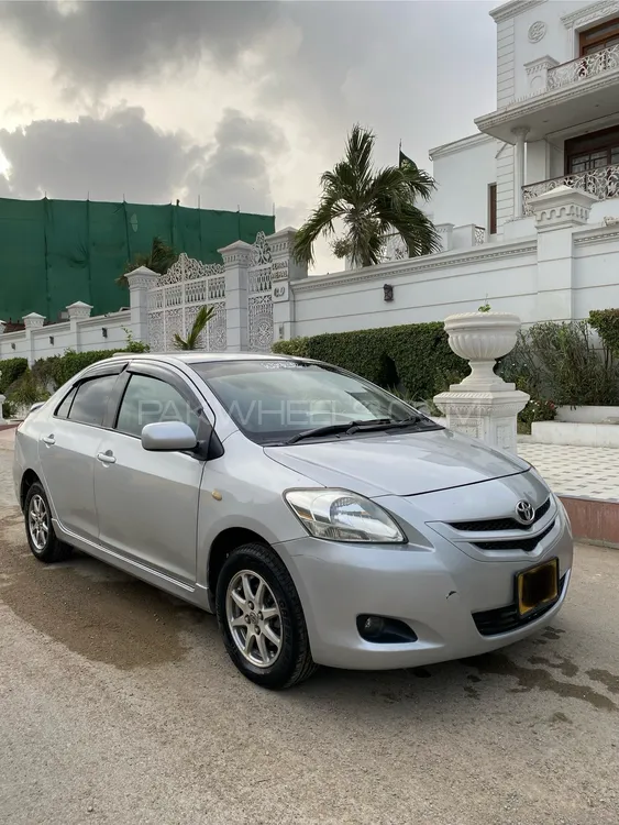 Toyota Belta 2011 for Sale in Karachi Image-1
