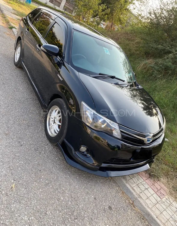 Toyota Corolla Fielder 2014 for Sale in Islamabad Image-1