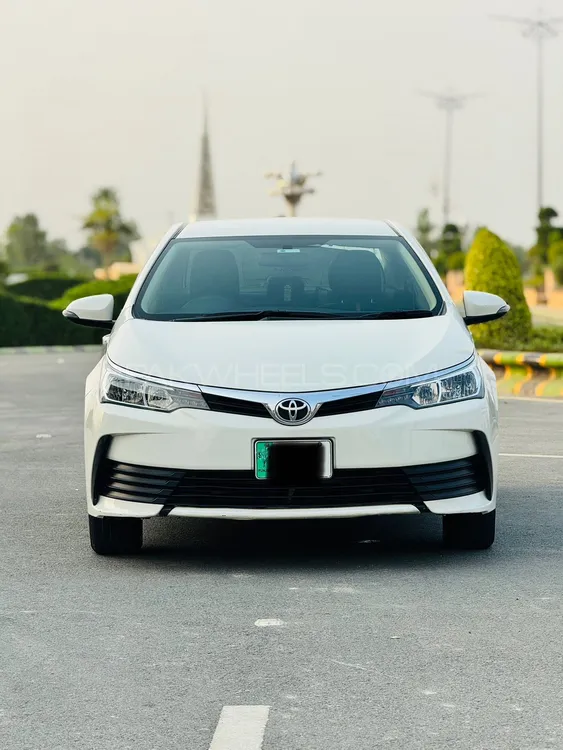 Toyota Corolla 2019 for Sale in Vehari Image-1