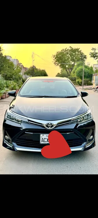 Toyota Corolla 2020 for Sale in Lahore Image-1