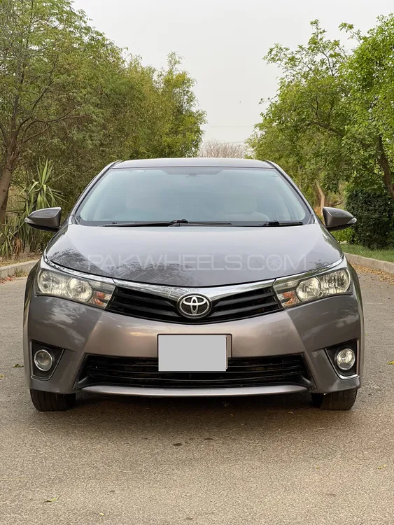 Toyota Corolla 2016 for Sale in Lahore Image-1