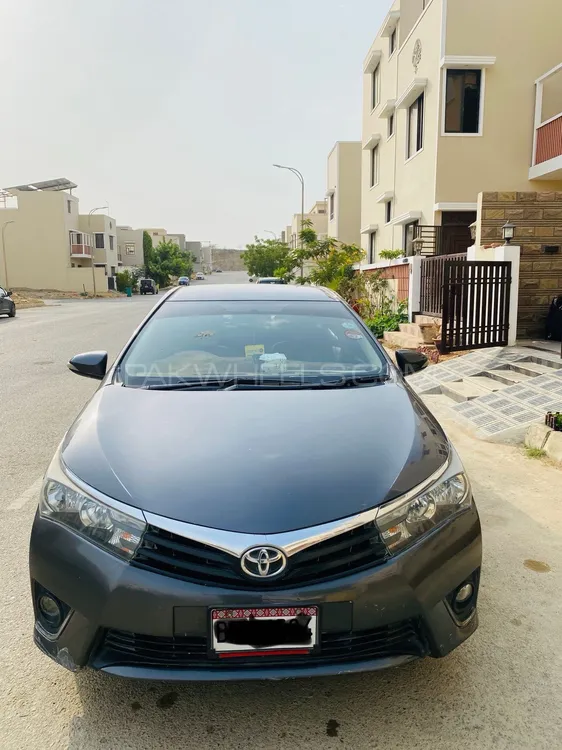 Toyota Corolla 2017 for Sale in Karachi Image-1