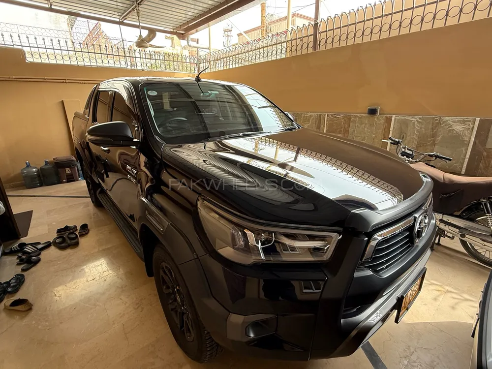 Toyota Hilux 2022 for Sale in Karachi Image-1