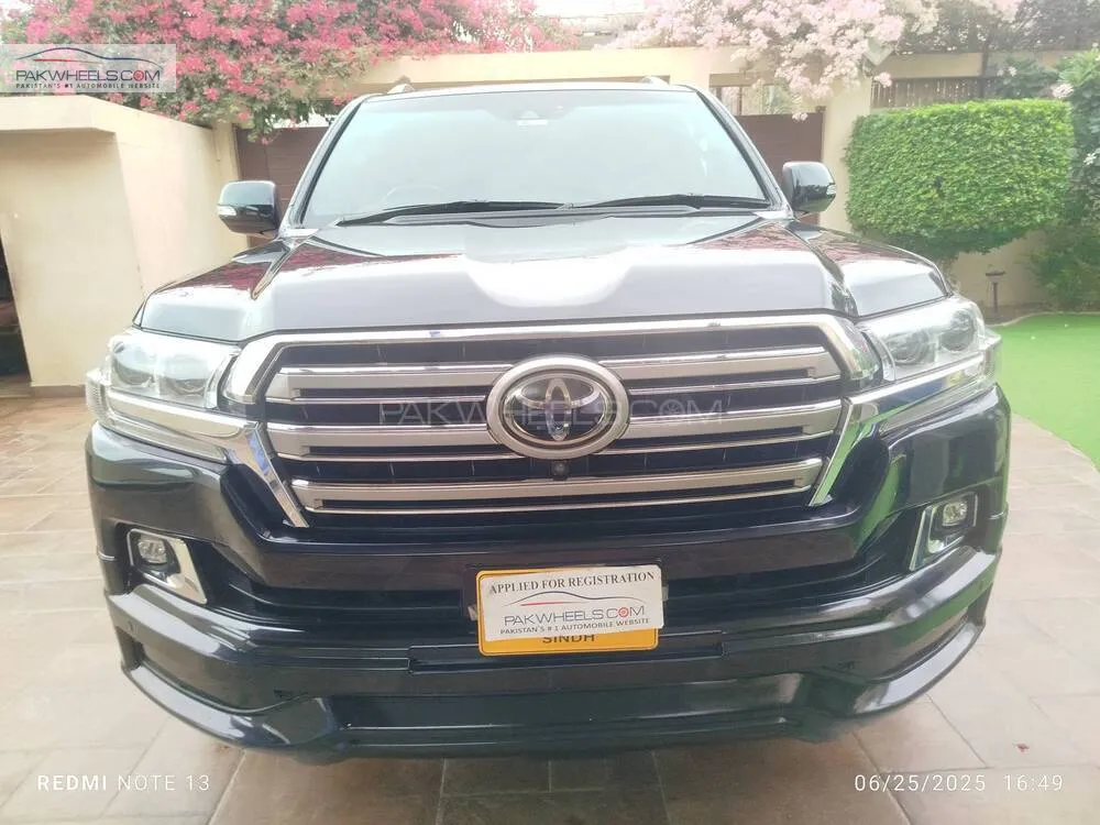 Toyota Land Cruiser 2016 for Sale in Karachi Image-1
