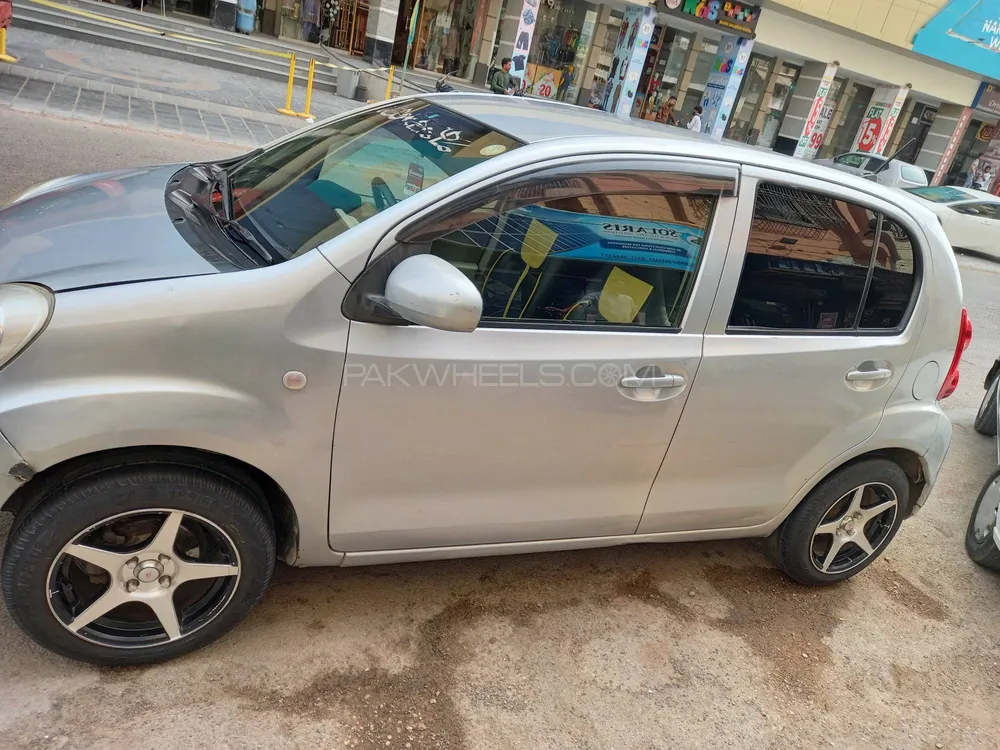 Toyota Passo 2011 for Sale in Hyderabad Image-1