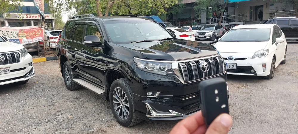 Toyota Prado 2009 for Sale in Islamabad Image-1