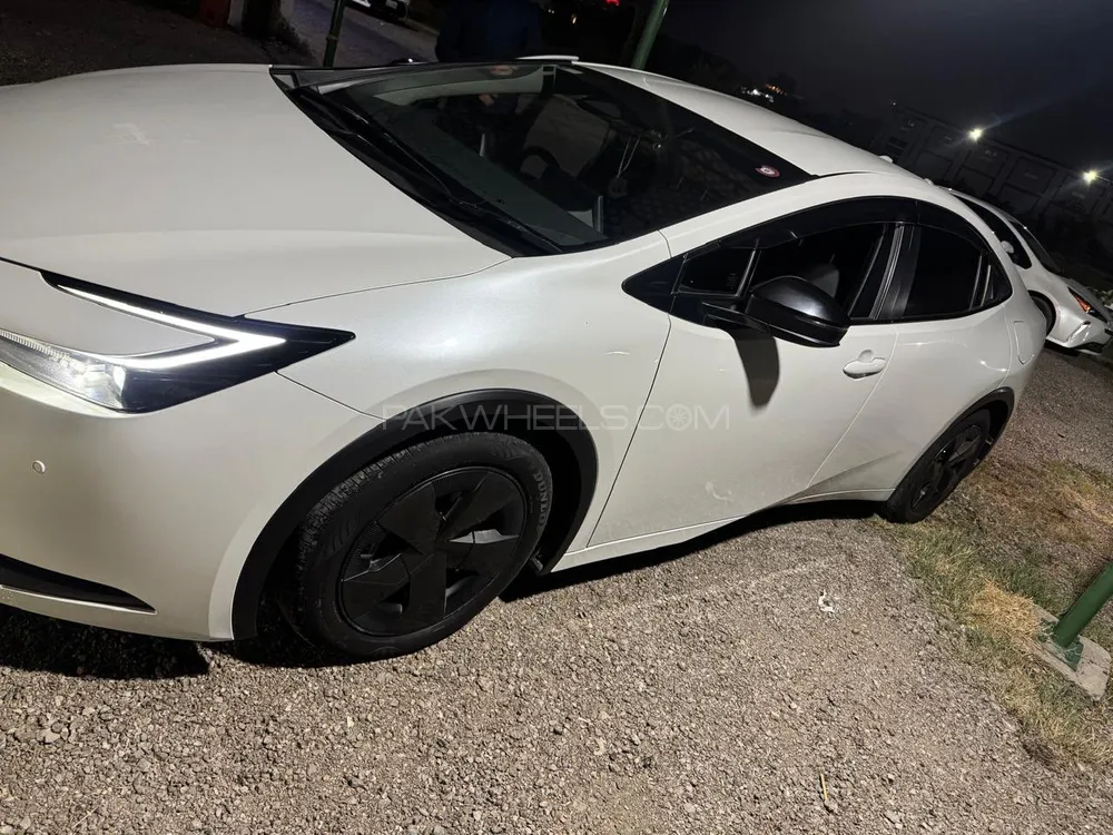 Toyota Prius 2023 for Sale in Gujranwala Image-1