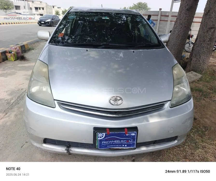 ٹویوٹا پریوس 2010 for Sale in لاہور Image-1