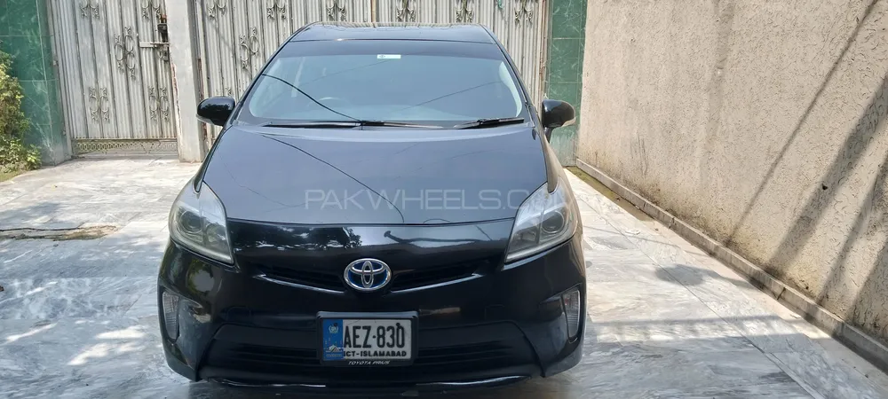 Toyota Prius 2014 for Sale in Peshawar Image-1