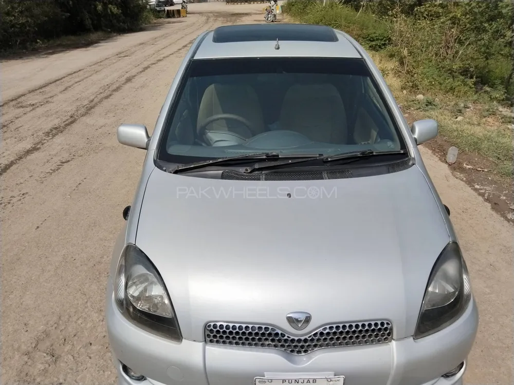 Toyota Vitz 2003 for Sale in Islamabad Image-1