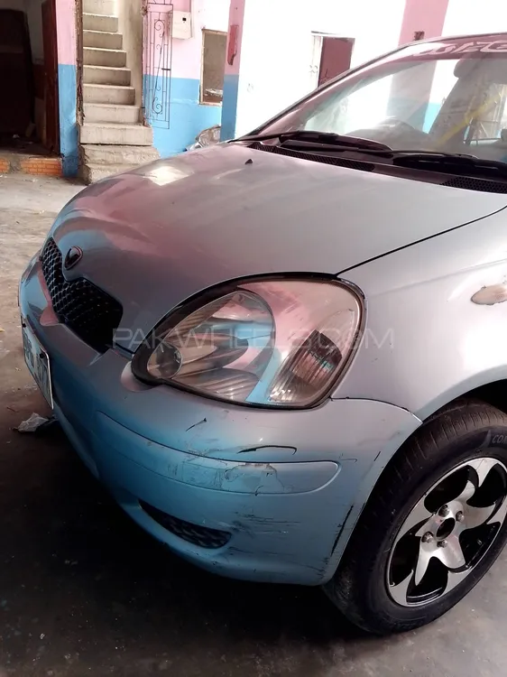 Toyota Vitz 2004 for Sale in Karachi Image-1