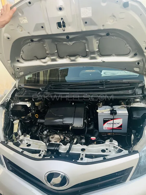 Toyota Vitz 2013 for Sale in Rawalpindi Image-1