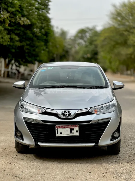 Toyota Yaris Sedan 2021 for Sale in Karachi Image-1