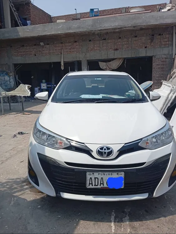 Toyota Yaris Sedan 2022 for Sale in Lahore Image-1