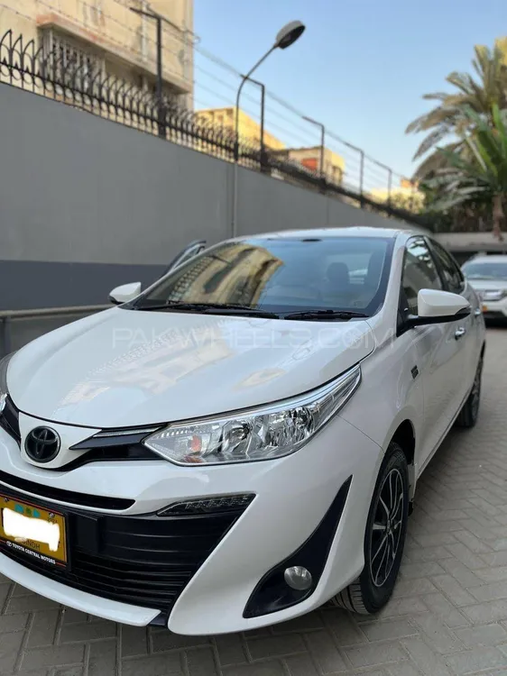 Toyota Yaris Sedan 2020 for Sale in Karachi Image-1
