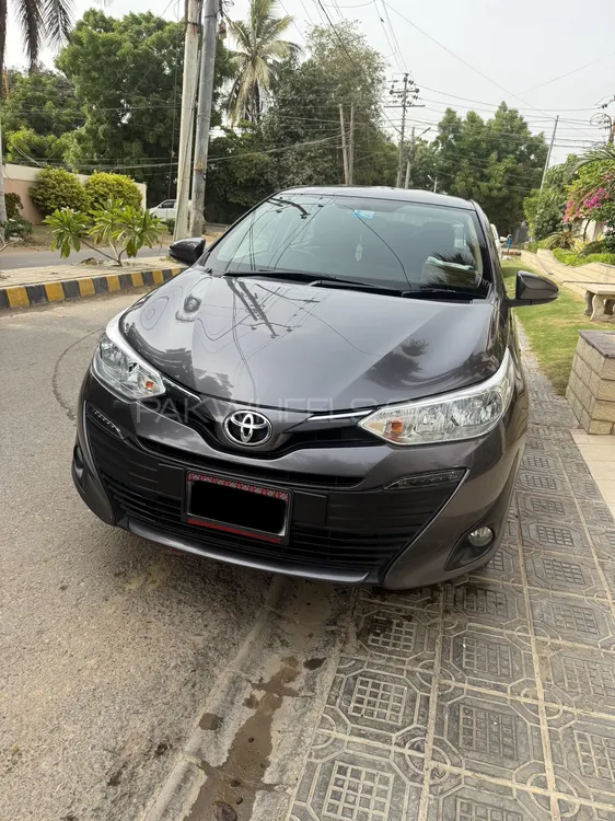 Toyota Yaris Sedan 2021 for Sale in Karachi Image-1