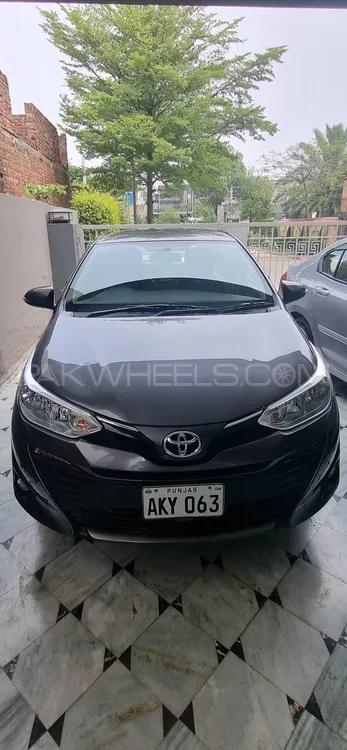 Toyota Yaris Sedan 2022 for Sale in Lahore Image-1