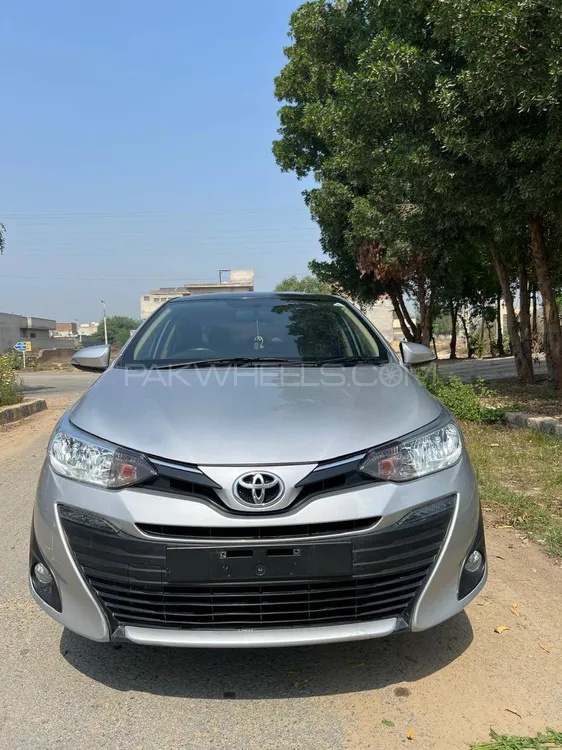 Toyota Yaris Sedan 2023 for Sale in Bahawalpur Image-1