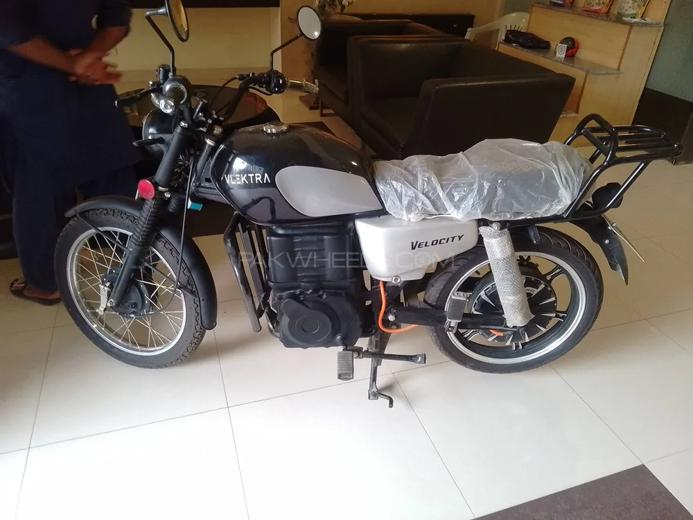 Vlektra Retro 1969 2025 for Sale Image-1